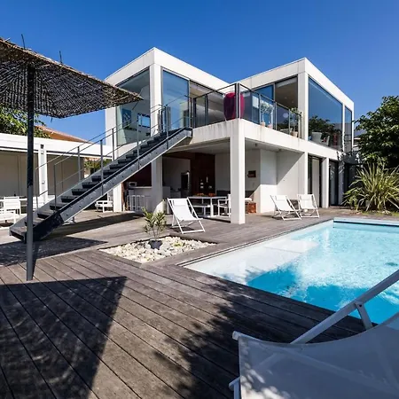 别墅 Villa Ocean Keyweek Design Villa With Swimming Pool Garden And Seaviews 比亚里茨